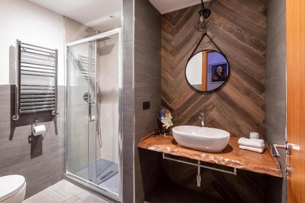 Gasthof Downtown Boutique House - Ca Domus Collection Rom